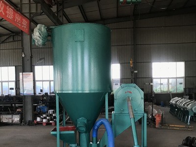 牛羊猪饲料搅拌机 500kg干湿草混合搅拌罐 立式饲料搅拌混合罐图2