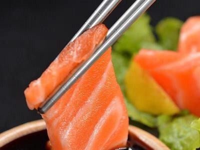 国产三文鱼刺身中段去刺冰鲜海鲜三文鱼日式料理生鱼片包邮图2