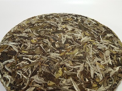 福鼎白茶2016年陈年白牡丹300g茶饼口感陈香味足福鼎白茶厂家批发图4