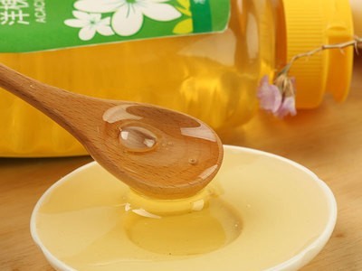 农家自产洋槐蜂蜜 500g成熟洋槐蜂蜜洋槐花蜂蜜 百花洋槐土蜂蜜图3
