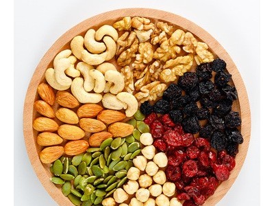孔哥每日坚果罐装儿童孕妇成人坚果定制混合果干零食批发图3
