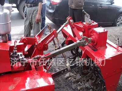 批发供应多功能履带式拖拉机小型多功能旋耕机水田打浆机图2