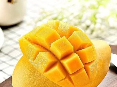 海南 小台农芒果9斤 新鲜小台芒 当季水果 整箱现摘现发 热带芒果图3