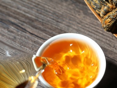 可OEM批发 散装宝塔滇红茶 凤庆滇红大金针 蜜香云南红茶500g图5
