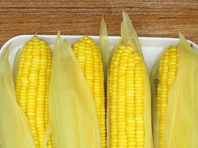 云南特产新鲜水果玉米白糯玉米甜脆生吃米棒新鲜甜玉米 一件代发图2