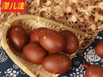 【烤鸭蛋】厂家批发红心冒油起沙烤鸭蛋 即食咸香可口沙软烤鸭蛋图3