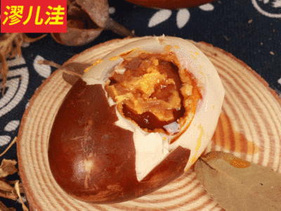 【烤鸭蛋】厂家批发红心冒油起沙烤鸭蛋 即食咸香可口沙软烤鸭蛋图2