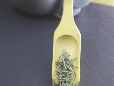 信阳工艺毛尖新茶 高山云雾绿茶厂家散装批发2021新茶单芽毛尖图2