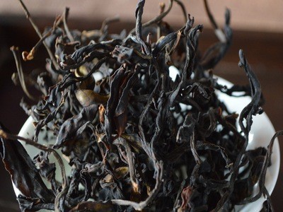 【头春古树晒红】无量山千家寨头春古树红茶晒干的滇红茶散装500g图4
