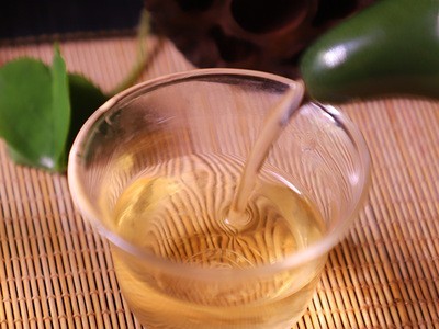 云南普洱茶生茶莲菂茶叶 357ｇ昌宁古树茶 饼茶 茶叶批发定制图2