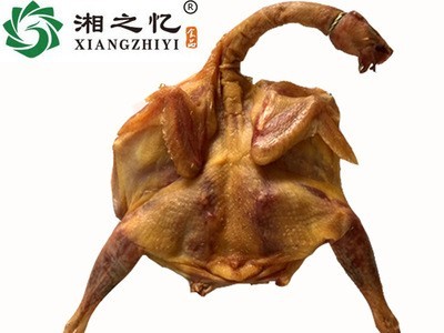 湖北特产风干腊鸡咸鸡风吹老母鸡腊味整只散装1.5斤腌腊食品厂家图5