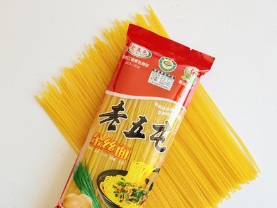 批发老五屯金丝面 杂粮混合面条 玉米混合面条 杂粮面条批发图2