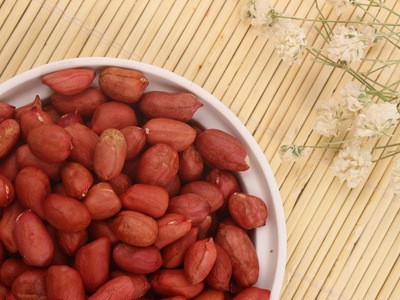 红皮生花生 脱皮红花生米子仁 新货农家膳食营养花生豆子一件代发图2