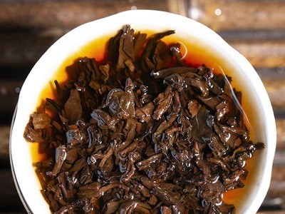 批发云南普洱茶盛世典藏古树茶叶勐海熟茶357g七子饼茶图4