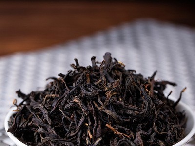 天凡茶业云南红茶凤庆滇红茶二叶毛峰茶叶源头厂家直销量大优惠图3