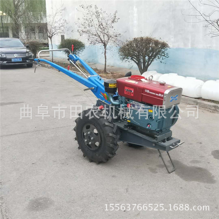 手扶拖拉机