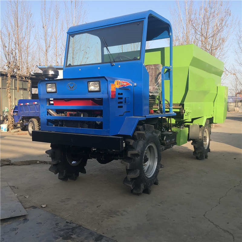搅拌投料车
