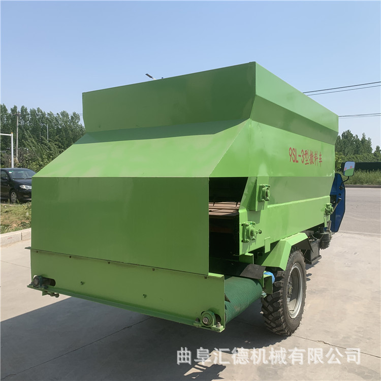 养殖喂料车