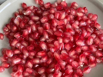 厂家直供酸甜薄皮突尼斯软籽石榴甜石榴新鲜应季现摘石榴图4