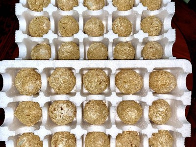 30枚四川手工松皮蛋溏心黄金松花皮蛋无铅工艺48克-55克初产鸭蛋图5