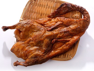 农家散养烟熏腊鸭湖南湘西特产自制农家柴火腊味风干整只肉鸭批发图4