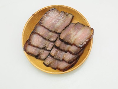 农家自制柴火烟熏腊肉 川味柴火熏制五花腊肉四川腌腊食品厂家图5