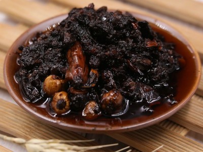 供应麻辣香锅酱料干锅虾调味包 OEM贴牌定制油焖小龙虾调料酱图5