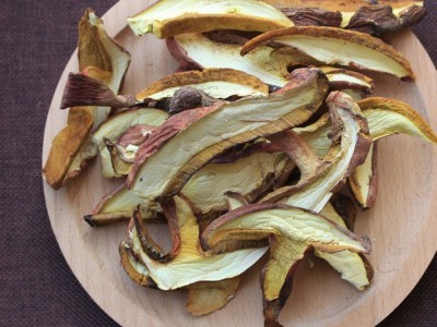 野生菌 食用菌 菌菇 牛肝菌 红葱牛肝 产地直销 现货供应图3
