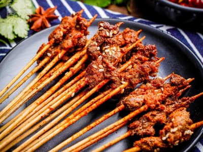 牛肉风味小小串 铁板小肉串 调理鸭肉串 网红夺命小把串 300串/袋图4