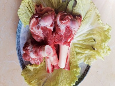 羊棒骨 新鲜冷冻羊骨头批发 煲汤熬汤专用 羊筒骨髓大肉多批发图3