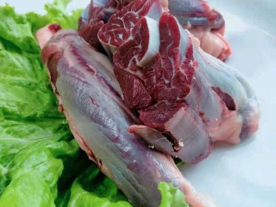 内蒙古特产新鲜牛腱子酱牛肉食材牛腱心肉厂家批发黄牛肉图4