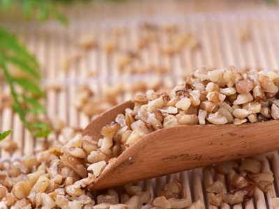 云南核桃仁碎 核桃仁四路 烘焙月饼原料 散装500g 核桃仁碎图5