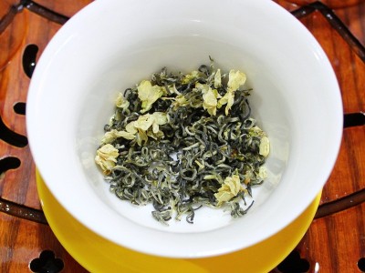 新茶四川蒙顶山碧潭炒花甘露飘雪茉莉花茶浓香型散装茶叶500g图1