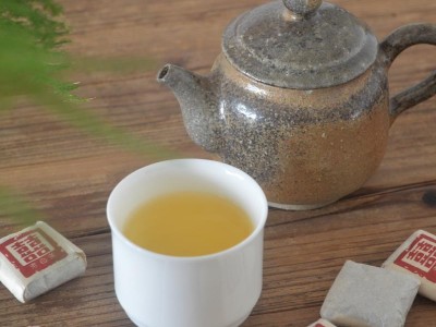 郑三品福鼎白茶荒野陈年小茶砖 小龙珠小沱茶龙珠球枣香老白茶图4