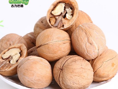 新疆特产纸皮核桃33型薄皮原味核桃新疆干果20斤/箱或70斤/袋批发图4