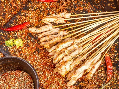 批发油炸烧烤鸡肉风味小肉串 中街夜市冰鲜小串 冷冻半成品鸡肉串图2