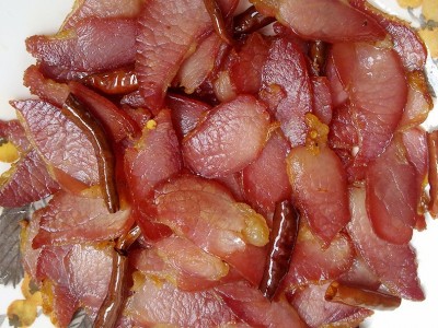 厂家供应云南农家干制麻辣腊肉猪后腿肉麻辣味腊肉袋装后腿腊肉图5