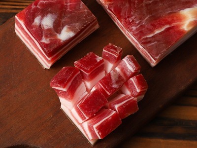 厂家直供金华五花风干肉咸肉腊肉1斤自然风干农家自制猪肋条肉图2
