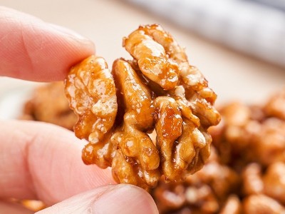 琥珀核桃仁500g罐装2021新货蜂蜜味焦糖坚果小零食休闲食品山核桃图3