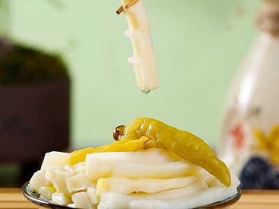永一山椒脆笋山椒竹笋片四川特产辣泡椒小吃休闲散装零食整箱批发图2