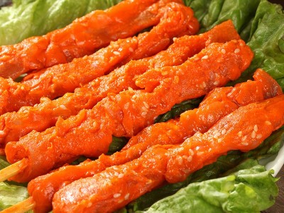 烧烤肉串炸串食材串串半成品批发淡盐味鸡肉串 厂家批发油炸肉串图3
