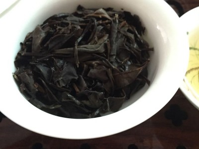 抖音爆款2012年福建福鼎白茶高山老寿眉茶饼茶叶批发老白茶350g图4