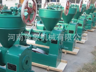 供应6YL-95新型螺旋榨油机 十二年工厂店图3