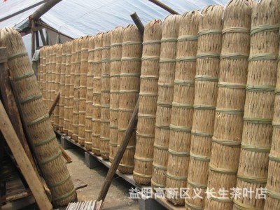 湖南安化黑茶2015年安化千两茶王品鉴送礼镇宅臻品收藏花卷千两卷图3