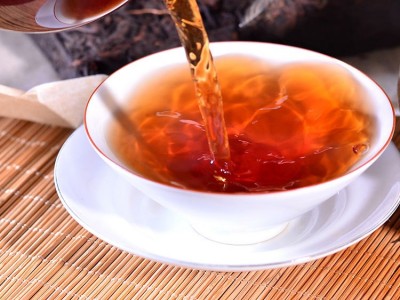 云南普洱茶熟茶砖 2002年勐海原料压制 陈年老砖茶支持代发图3