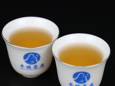 云南普洱茶生茶散茶 临沧藤条茶叶毛茶 茶饼原料500g 厂家现货图3