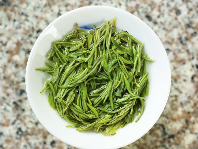 批发茶叶信阳毛尖2022明前嫩芽高山云雾春茶浓香手工散装绿茶500g图5