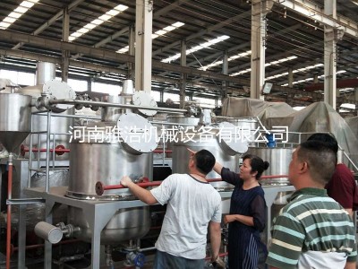 榨油机 炼油机 国家一级油精炼设备 小型精炼设备厂家直销图4