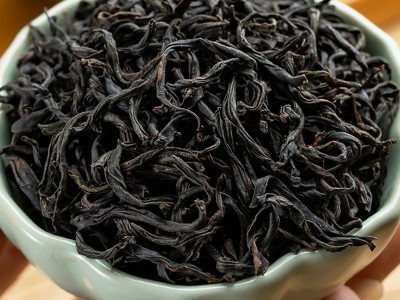 武夷山红茶正山小种蜜香型茶叶300g袋泡礼盒装节日送礼批发图3