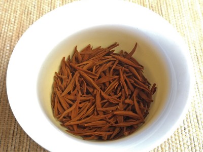 红茶金骏眉散装批发梅占品种福建茶叶浓香兰花香原味新茶春茶图3